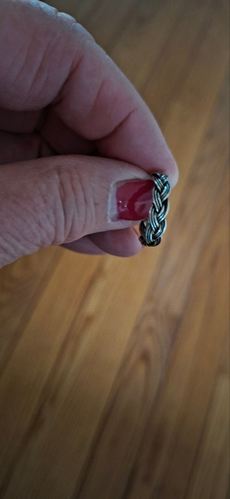 Gevlochten ring - Zilverkleurig - Verstelbaar, Sieraden, Tassen en Uiterlijk, Overige materialen, Ophalen of Verzenden, Zo goed als nieuw