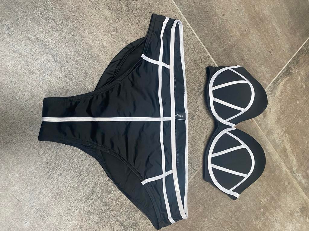 Bikini, Kleding | Dames, Badmode en Zwemkleding, Zo goed als nieuw, Bikini, Overige kleuren, Ophalen
