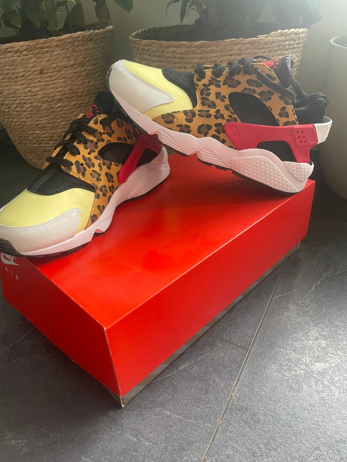 Nike Air Huarache SNKRS Day! Nieuw! Maat 43! OG!, Overige kleuren, Nike, Nieuw, Ophalen of Verzenden
