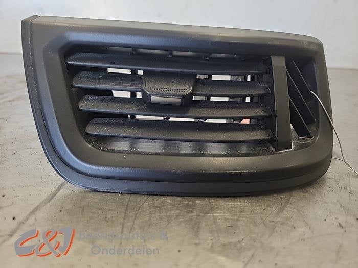Luchtrooster Dashboard van een Renault Trafic, Gebruikt, -, Renault, -
