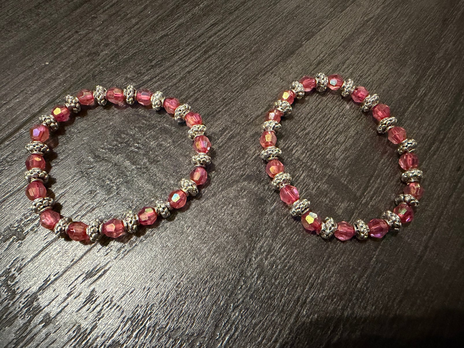 Partij 10 stuks mooie armbandjes roze A28, Ophalen of Verzenden, Nieuw