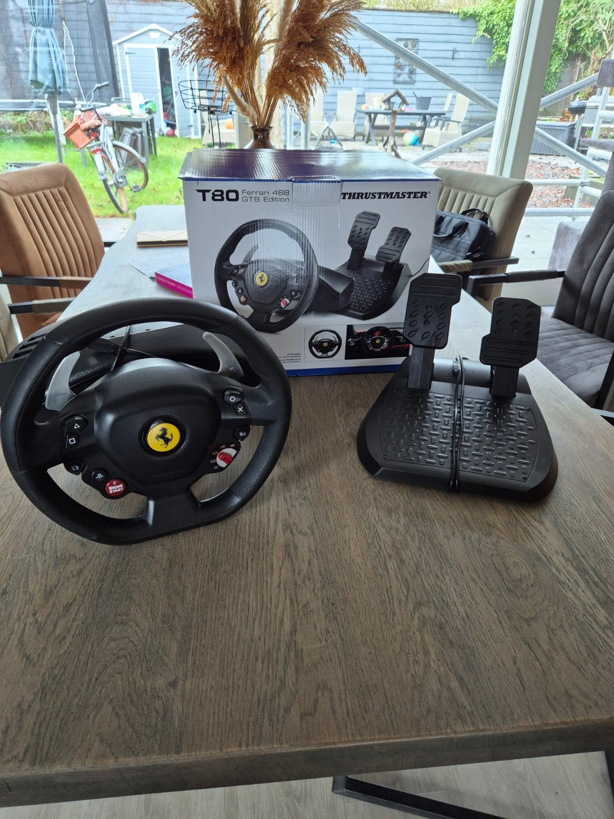 Thrustmaster T80 Ferrari 488 GTB Edition Stuur en Pedalen, Ophalen, Zo goed als nieuw, Stuur of Pedalen, PlayStation 4