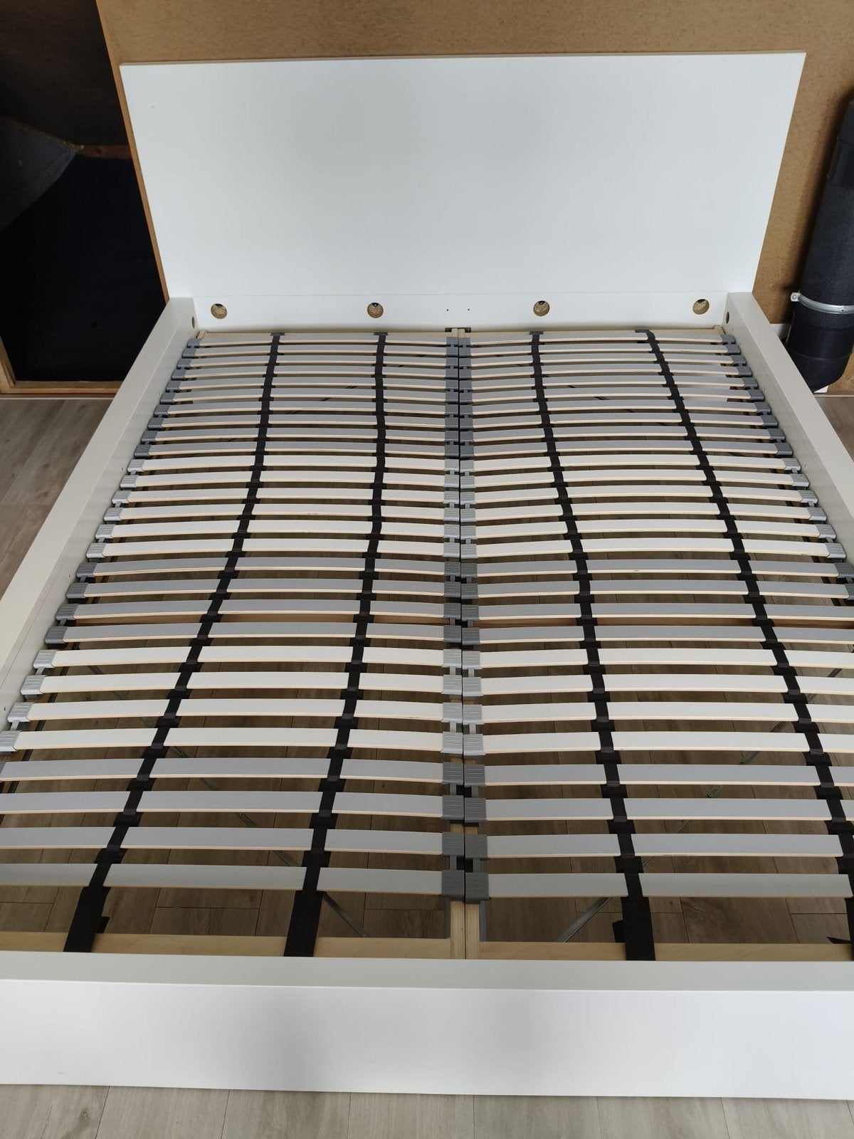 Wit Ikea Malm tweepersoonsbed 160x200 cm met lattenbodem, Ophalen, Wit, Tweepersoons, Zo goed als nieuw