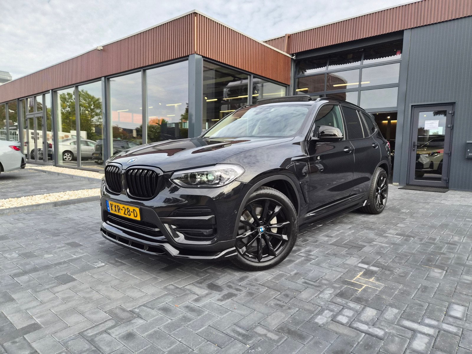 BMW X3 30e 292pk X-Drive 2020 Zwart 360cam Led VR X-Line, Auto's, Automaat, 4 cilinders, Verwarmde buitenspiegels, Zwart