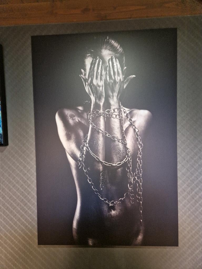 Naked Woman Tied in Iron Alu Art, Ophalen of Verzenden