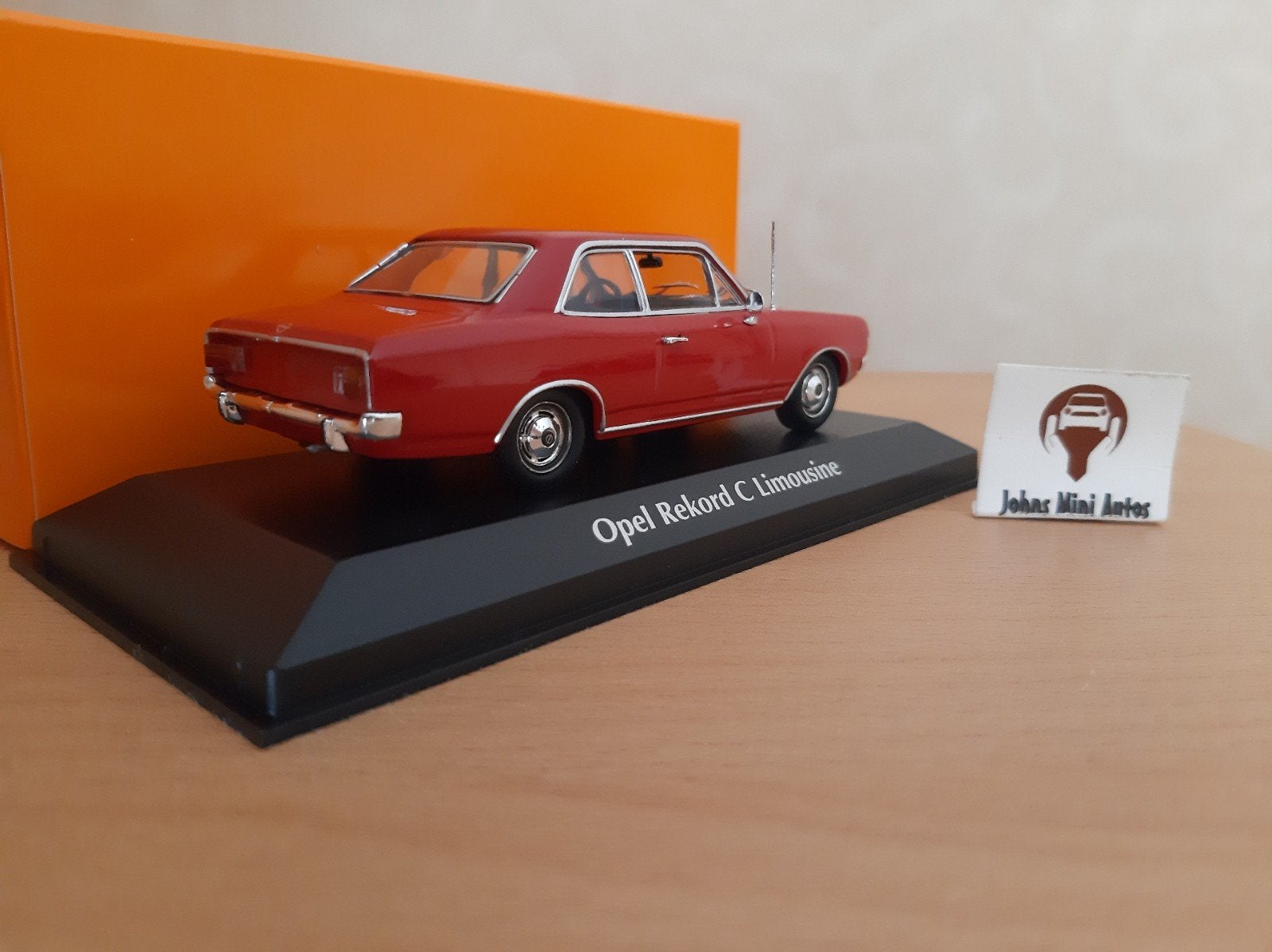 Opel Rekord C 1966 Rood van Maxichamps 1:43, Overige merken, Auto, Nieuw, Ophalen of Verzenden