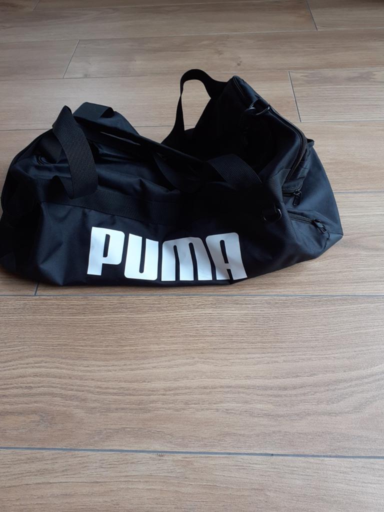 Puma sporttas met schoenenvak - 62x30x31 cm (nieuw ), Ophalen of Verzenden, Nieuw