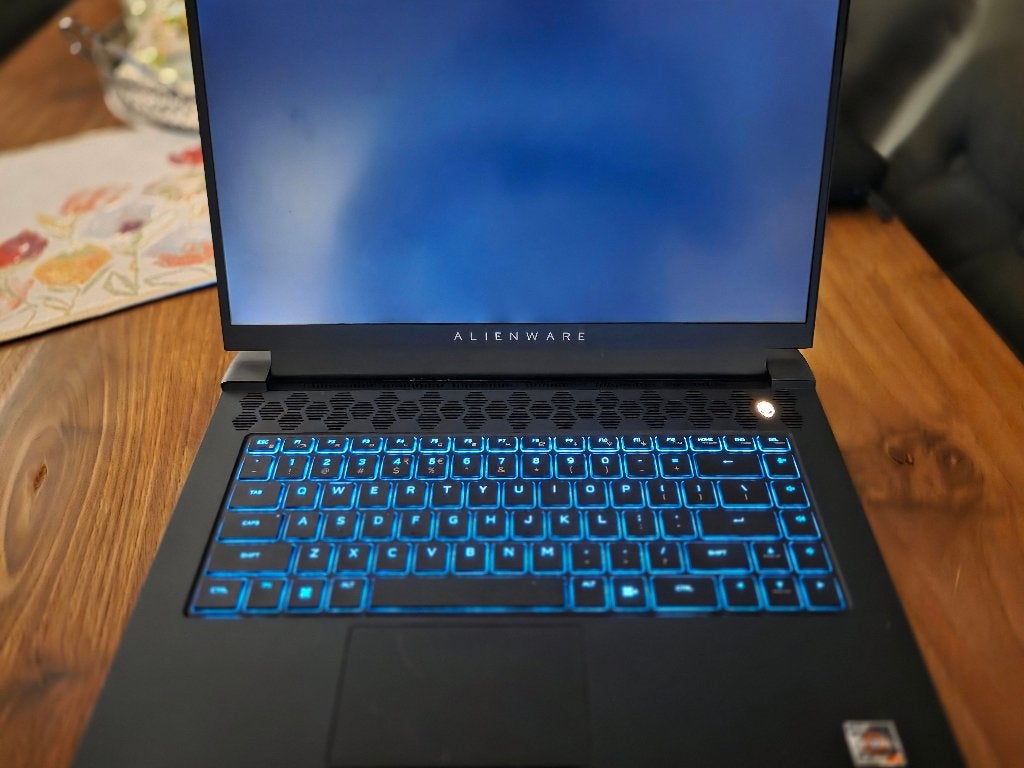 Alienware M15 Ryzen7 ed. R5 rtx3070 gaming laptop, Ophalen, Ryzen 7 5800H, Alienware, Zo goed als nieuw