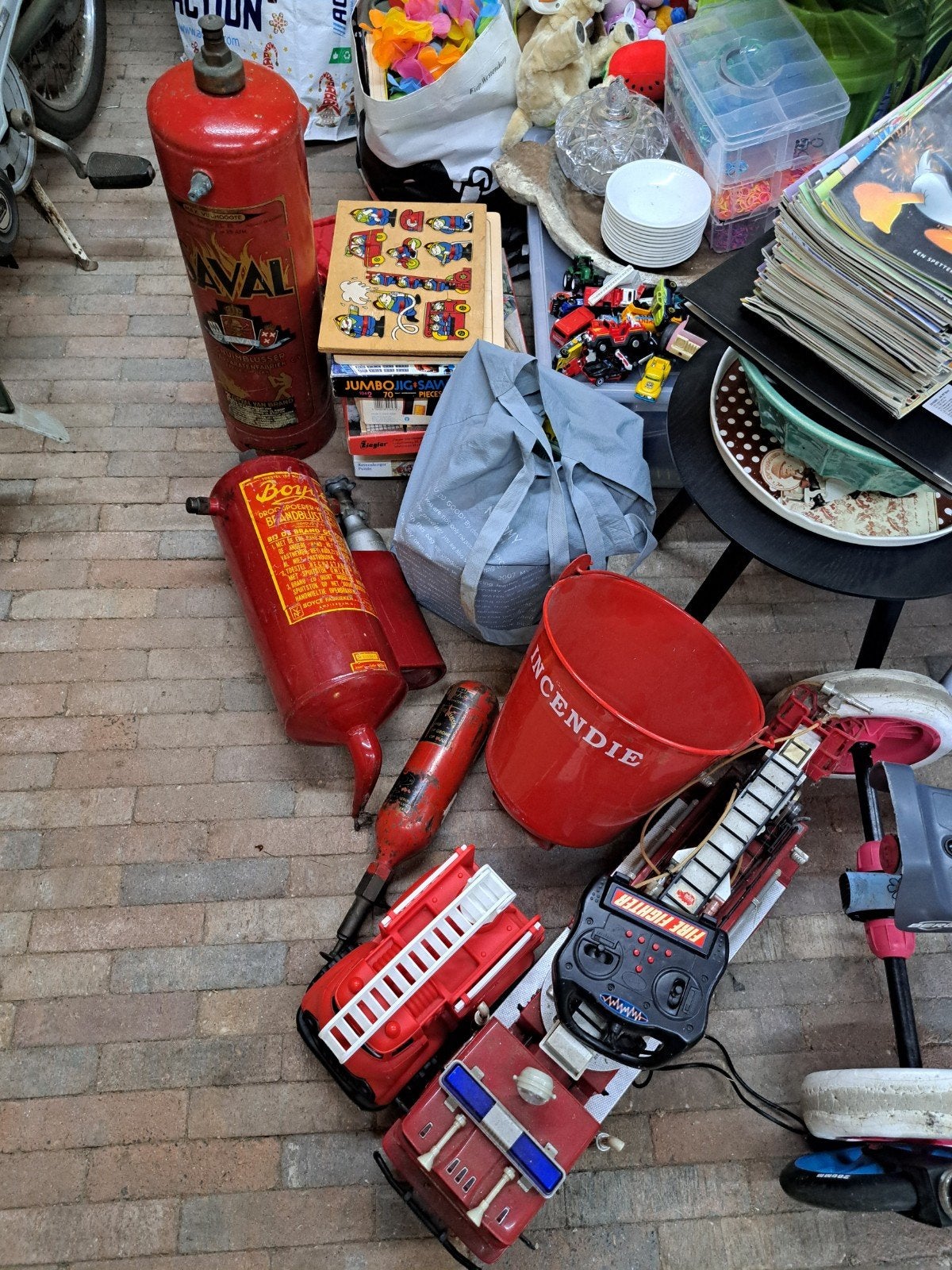 enorm veel rommelmarkt spullen, meer dan aanhanger vol, Diversen, Ophalen