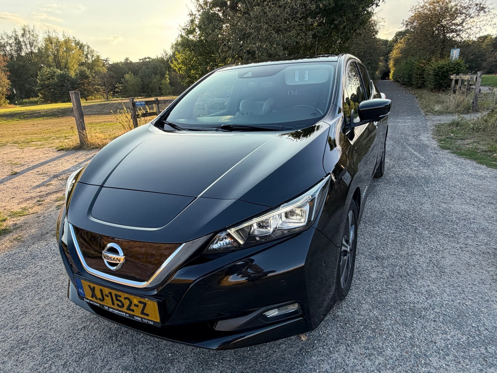 Nissan Leaf Tekna 40kWh 2019 Zwart BTW auto, Zwart, 1480 kg, Te koop, 57 €/maand