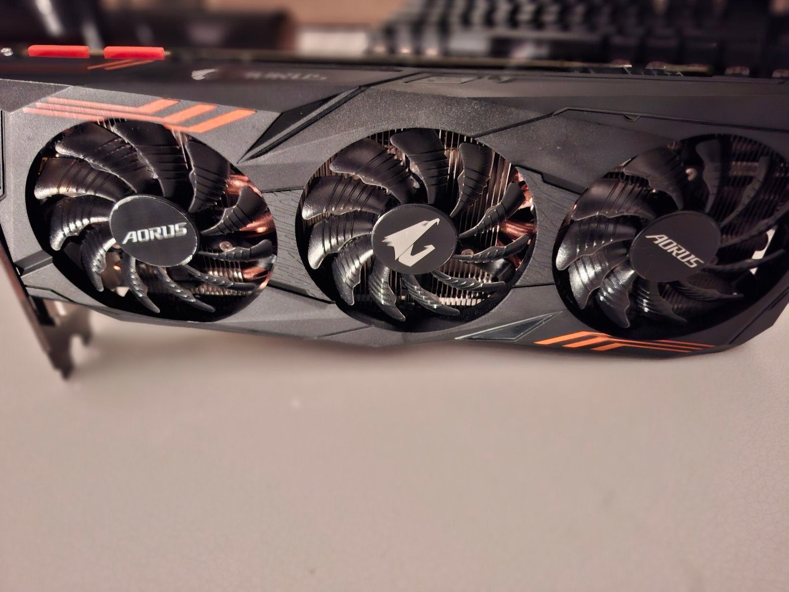 1070 ti gigabyte aorus, Computers en Software, PCI-Express 3, HDMI, Ophalen of Verzenden, Nvidia