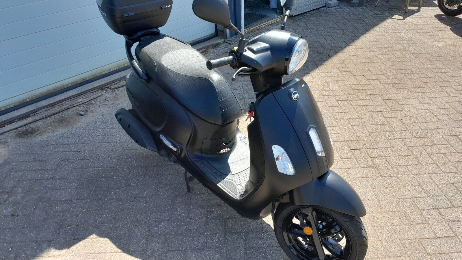 2 x sym fiddele scooters, Ophalen, Benzine