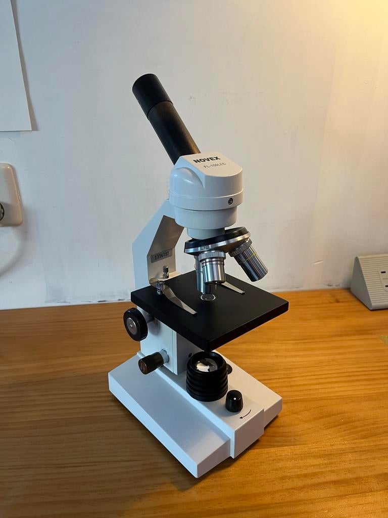 Novex FL-100LED Microscoop met objectglaasjes, Audio, Tv en Foto, Optische apparatuur | Microscopen, Ophalen, Zo goed als nieuw