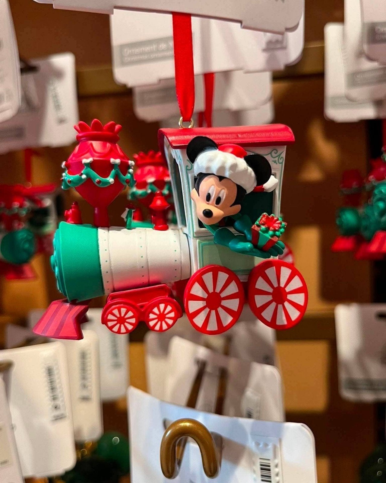 Disneyland Parijs Mickey en Minnie kerst ornament, Ophalen of Verzenden, Mickey Mouse, Nieuw, Beeldje of Figuurtje