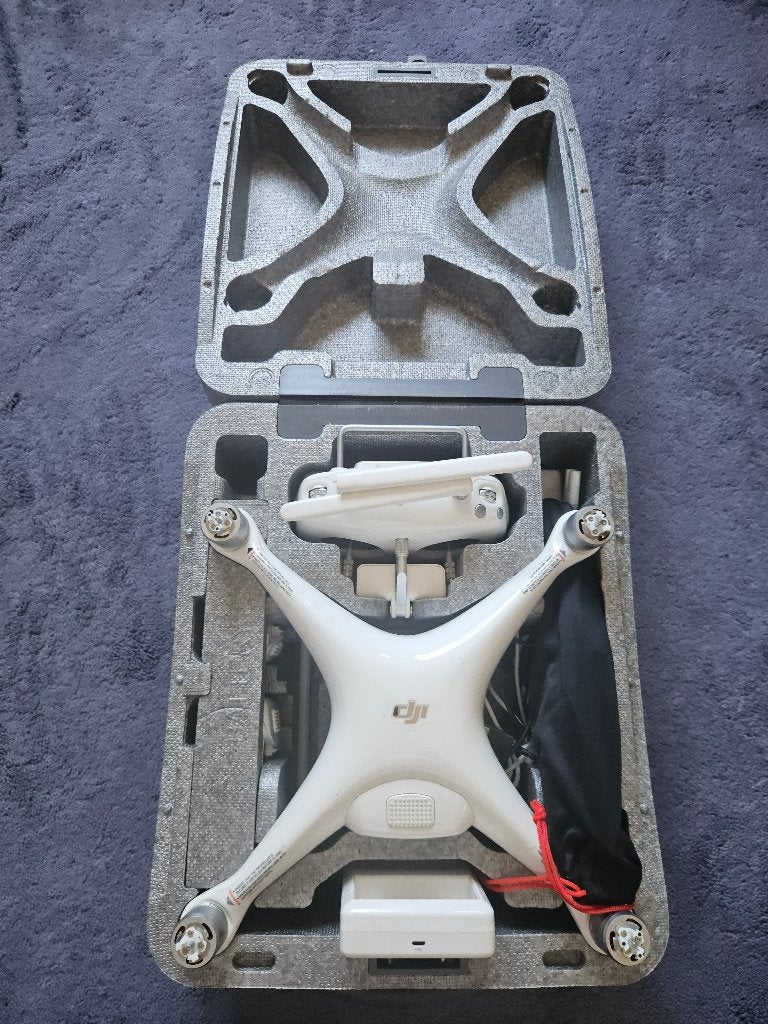 DJI Phantom 4 pro met veel accessoires, Return to Home, 5 tot 10 kilometer, Zo goed als nieuw, DJI