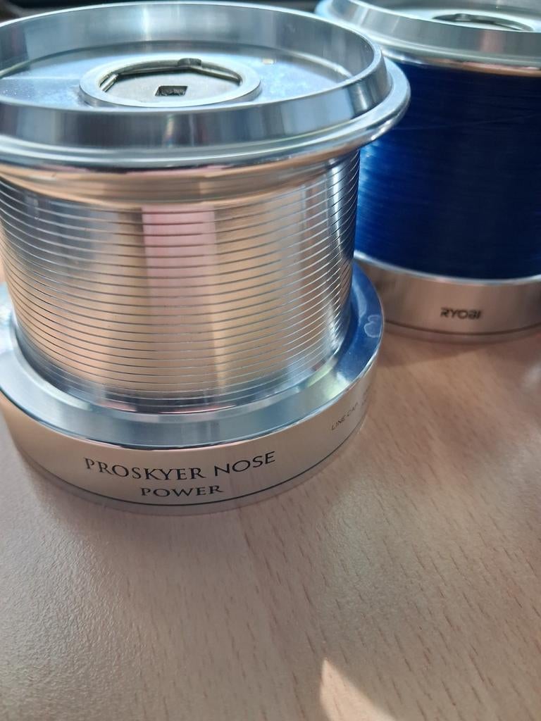 Ryobi Proskyer Nose Power Reservespoel, Ophalen of Verzenden, Zo goed als nieuw, Molen