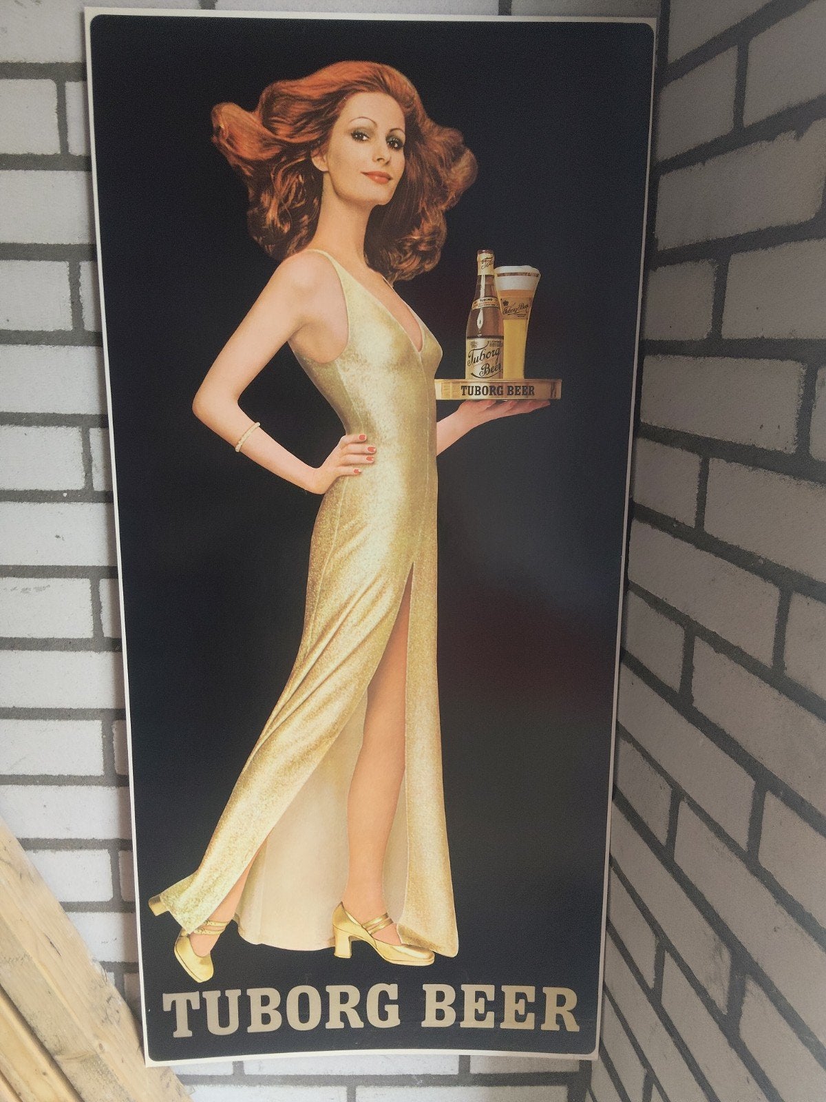 Vintage Tuborg Beer Reclamebord - Dame met Bier (100x40 cm), Ophalen, Gebruikt, Reclamebord