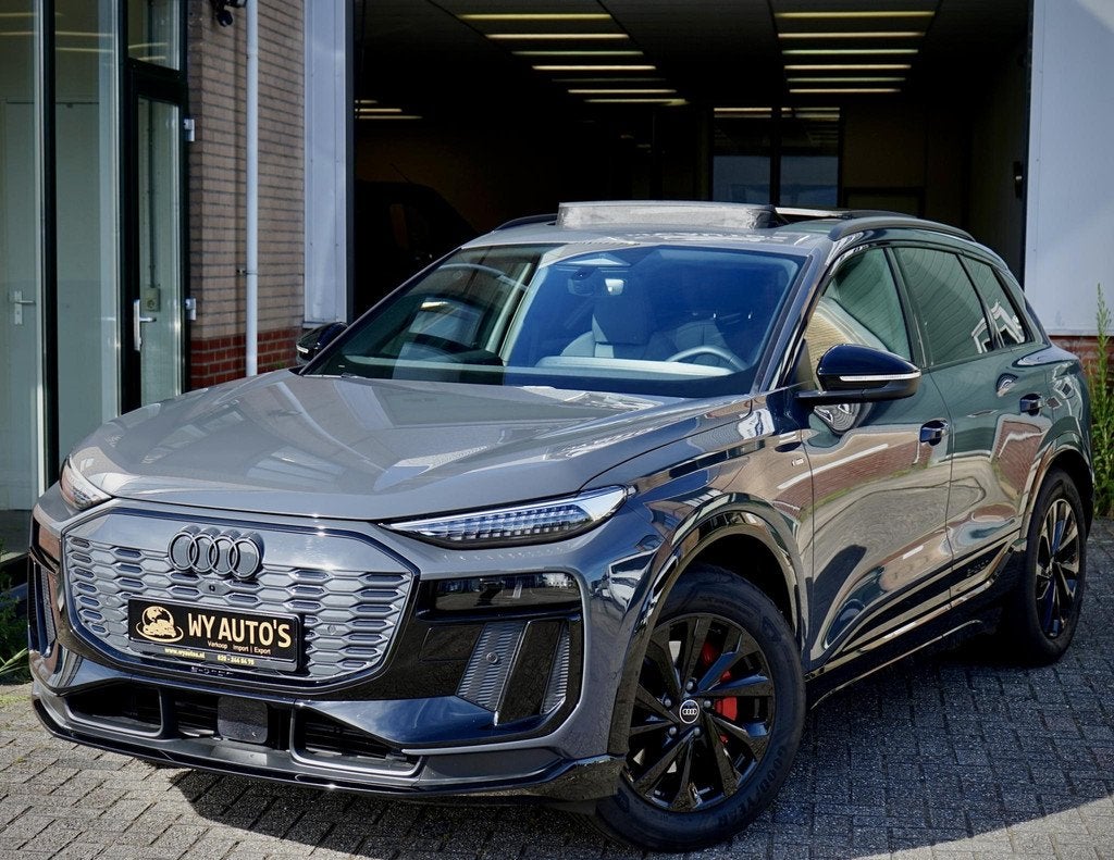 Audi Q6 e-tron S edition performance 100 kWh SOH 100%|Nardo, Auto's, Audi, Automaat, Gebruikt, 100 kWh, Parkeerassistent