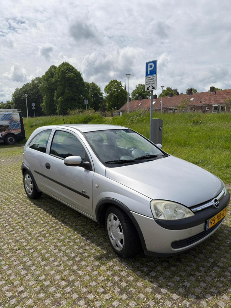 Opel Corsa 1.2 16V 3D Easytronic 2004 Grijs, Auto's, 450 kg, 74 pk, 31 €/maand, Origineel Nederlands