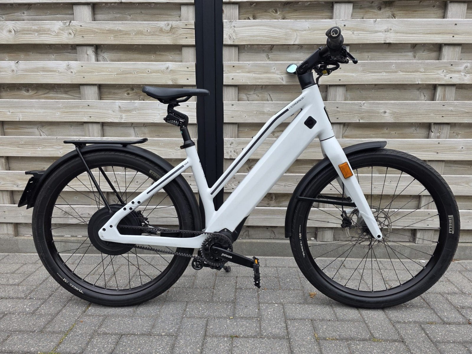 Stromer ST2 pinion model 2023-2024 speed pedelec

Stromer ST, Fietsen en Brommers, Elektrische fietsen, Ophalen, Zo goed als nieuw