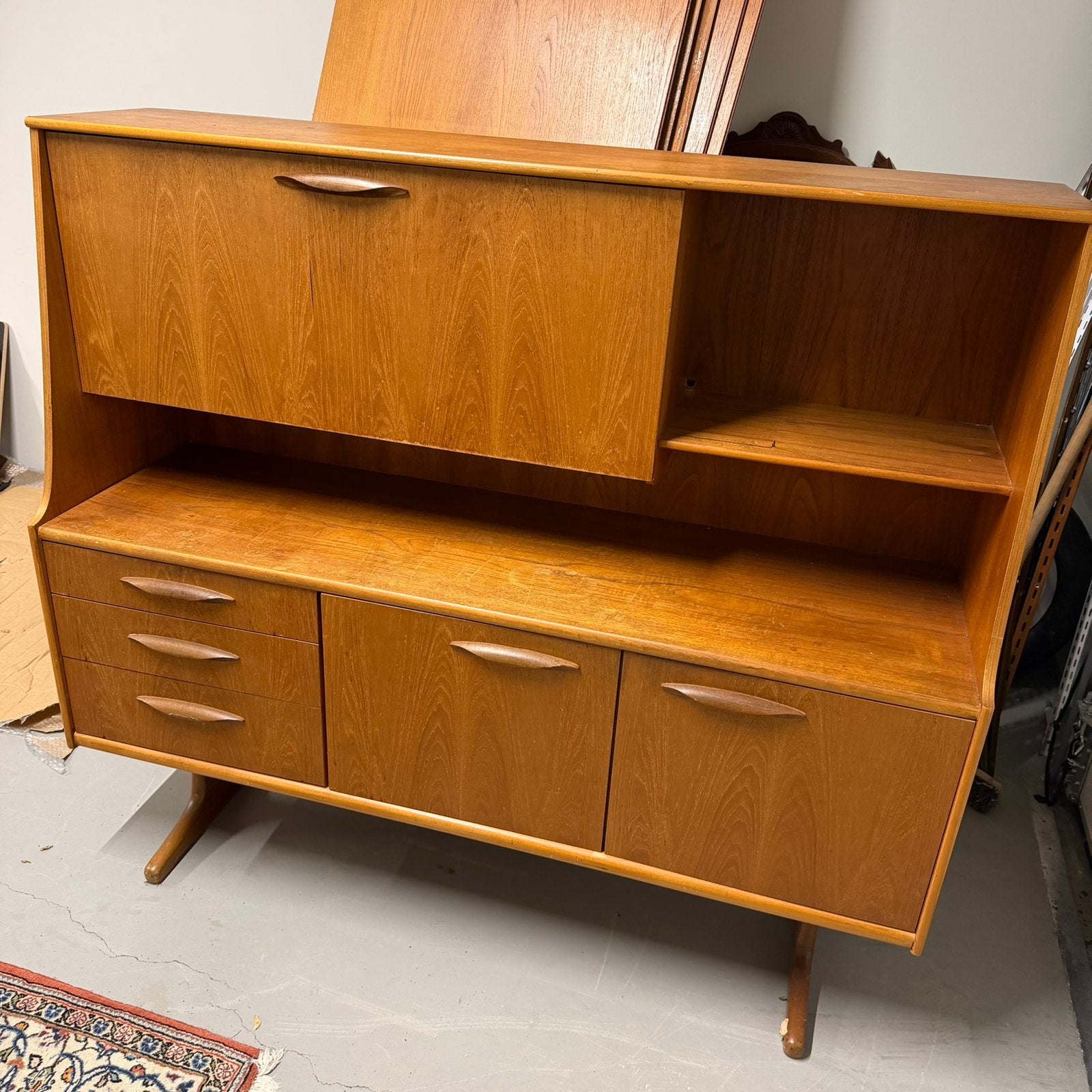 OPKNAPPER: vintage buffetkast, barkast •Austinsuite•, Ophalen, Gebruikt, ., .
