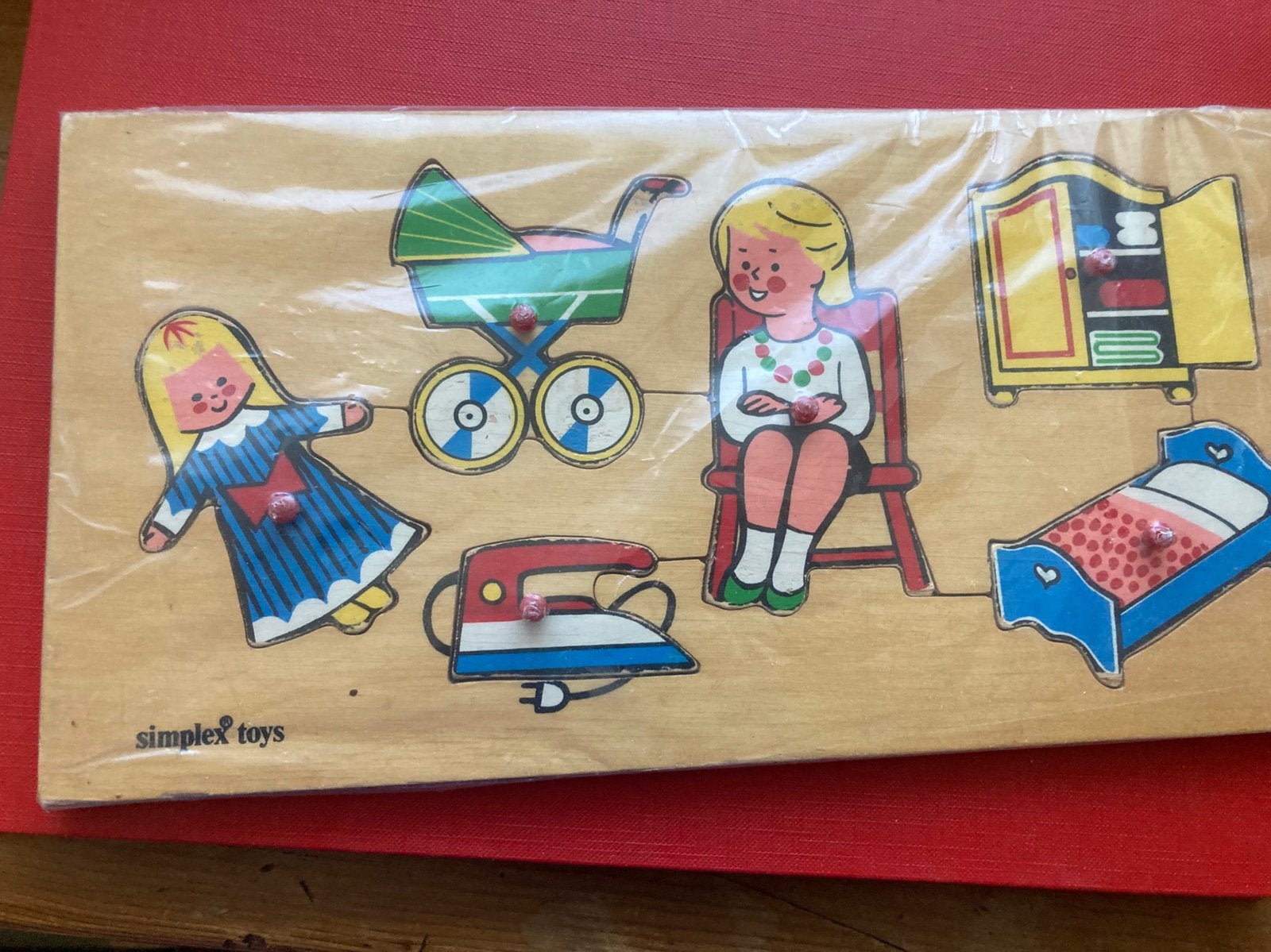 Oude houten puzzel, Ophalen