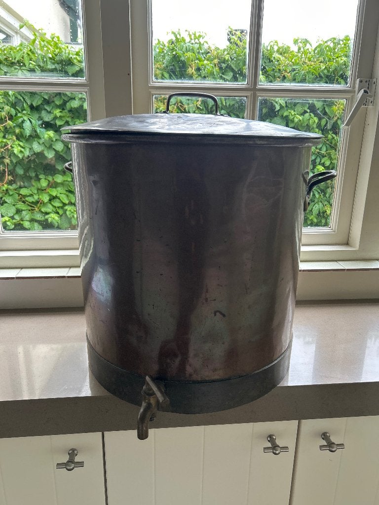 Antique copper boiler, Ophalen, Koper