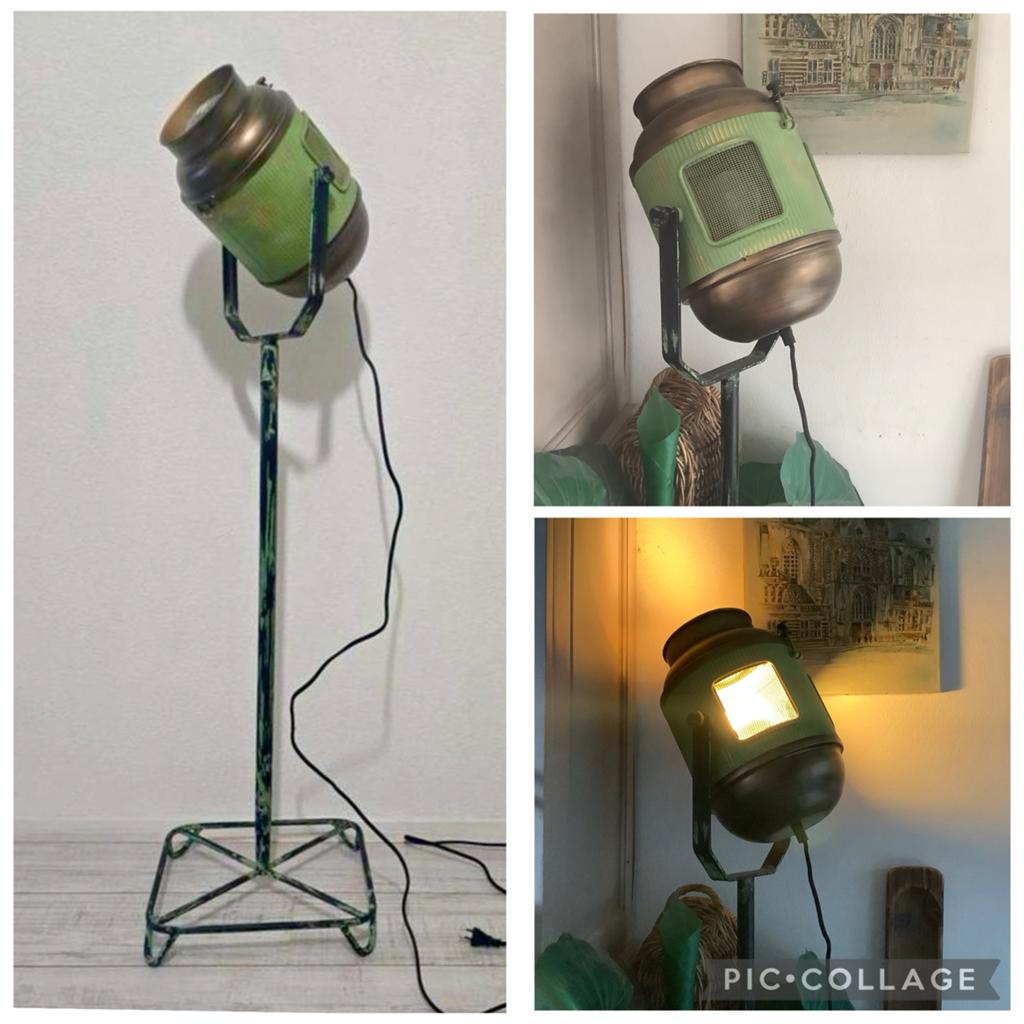 Retro Industriële Staande Lamp - Groen met Koperkleur, Huis en Inrichting, Ophalen