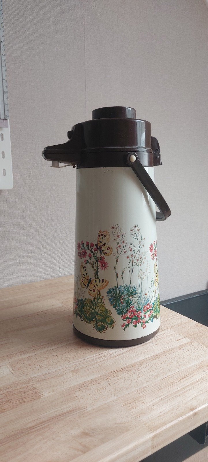 Vintage Thermoskan met vlinder- en bloemenprint (1.9L), Ophalen of Verzenden