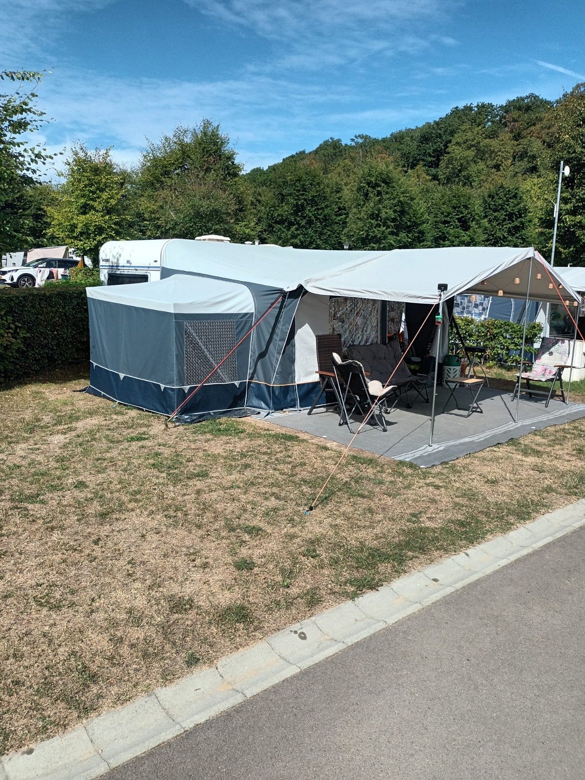 Complete Hobby Elegance 430, Caravans en Kamperen, Caravans, Vast bed, Standaardzit, Hobby, 750 - 1000 kg