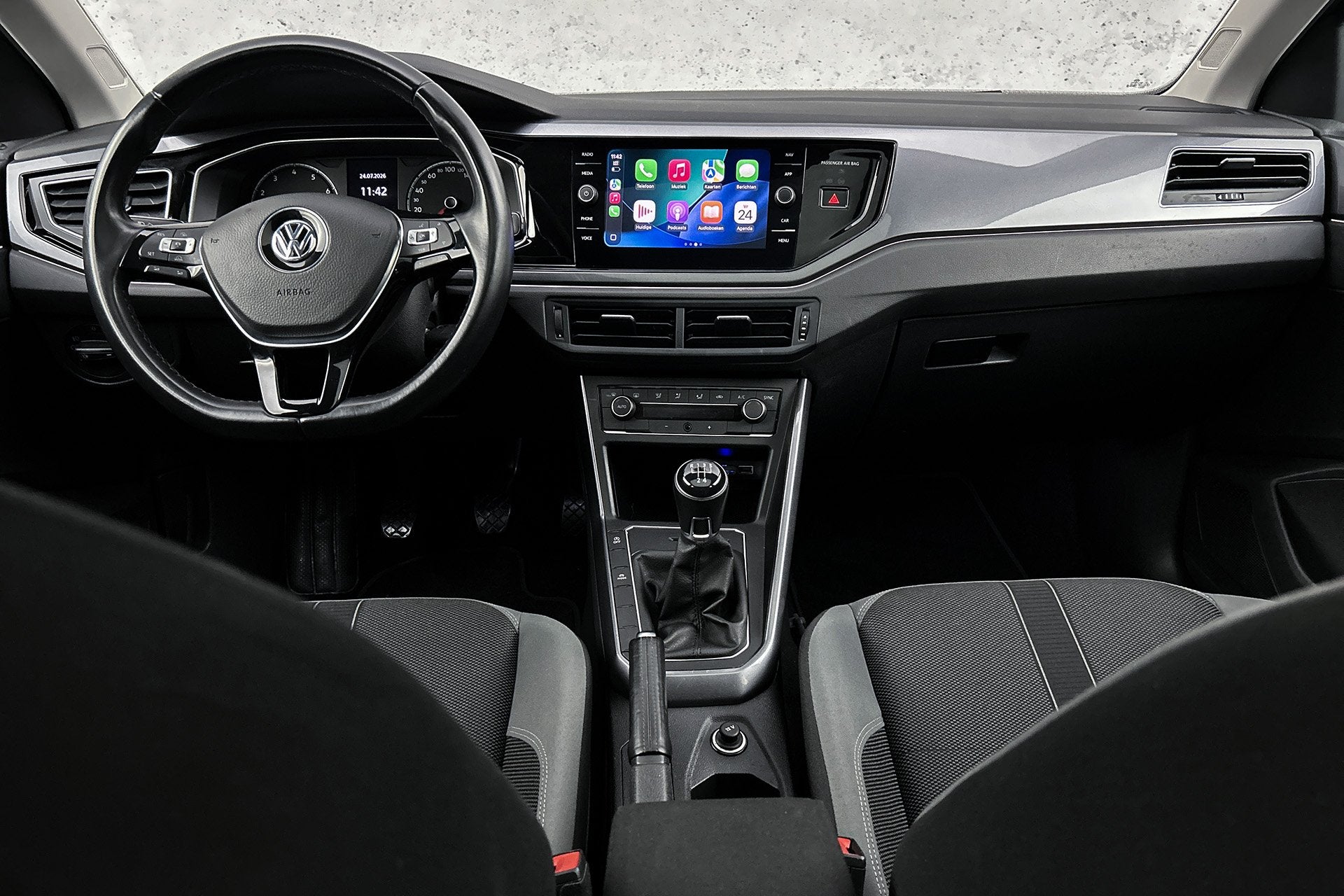 Volkswagen Polo 1.0 TSI Highline | Panoramadak | LED-koplamp, Auto's, Voorwielaandrijving, Stof, 1045 kg, Met garantie (alle)
