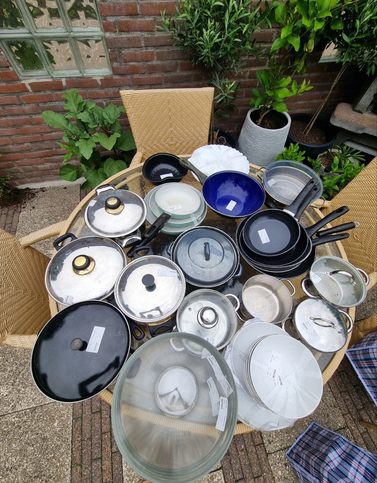 Grote partij pannen, schalen en servies, Ophalen of Verzenden, Metaal, Meerkleurig, Overige merken