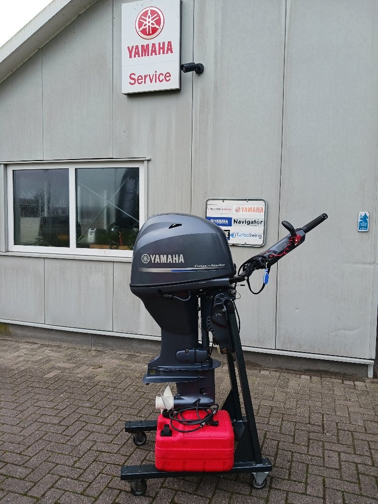 niet onaardige yamaha 60 pk viertakt  op de stuur knuppel, Ophalen, Gebruikt, Elektrische start, 30 pk of meer