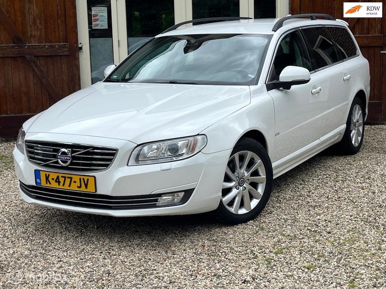 Volvo V70 2.0 T4 Automaat 190pk. Trekhaak Dealeronderhouden, Auto's, Volvo, Gebruikt, Euro 6, 1969 cc, Wit