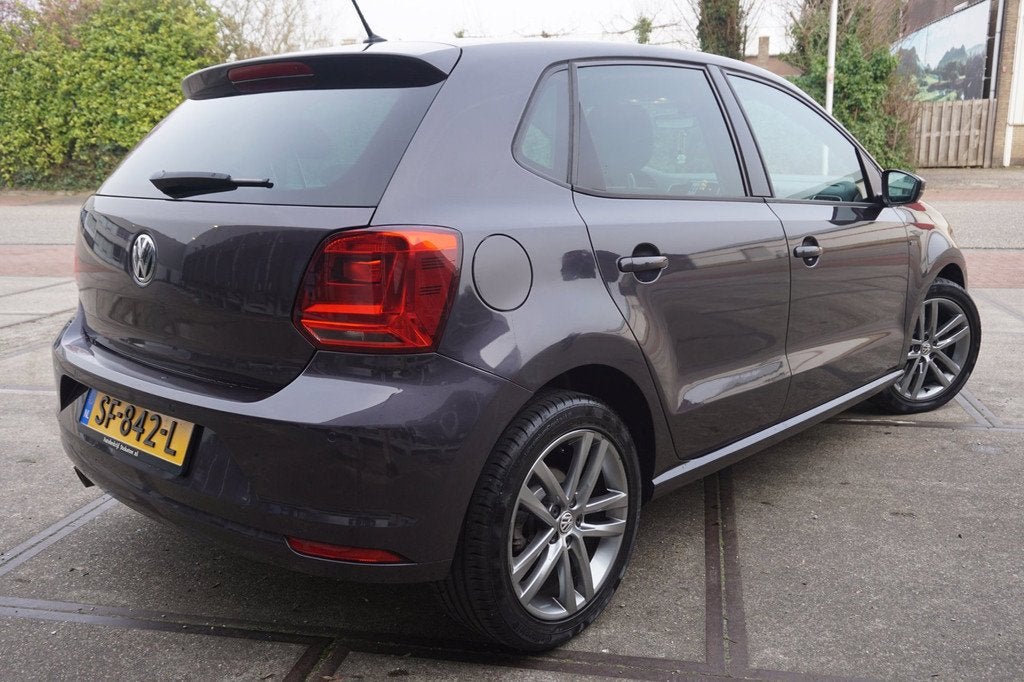 Volkswagen Polo 1.4 TDI Highline * Nieuw Distributie * Nieuw, Auto's, Volkswagen, Gebruikt, 580 kg, Leder, Bedrijf