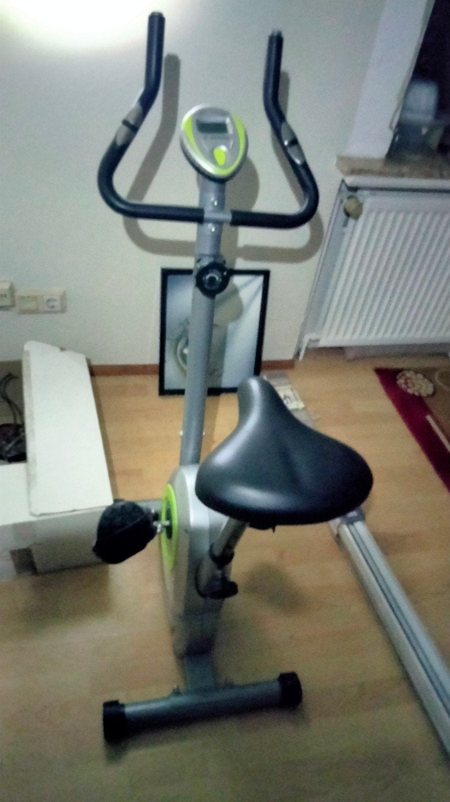 4 Fitness apparaten. €20 per stuk, Ophalen, Krachtstation