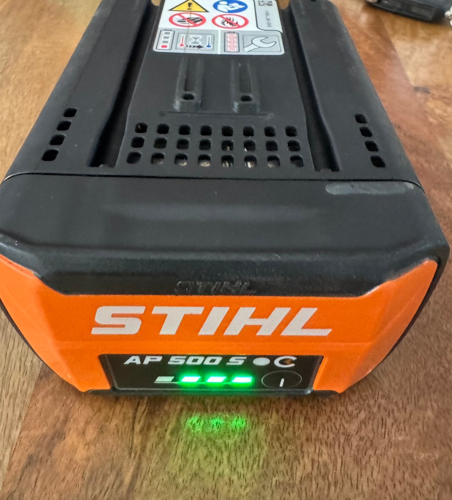 Stihl accu AP500S zo goed als nieuw, Ophalen, Zo goed als nieuw