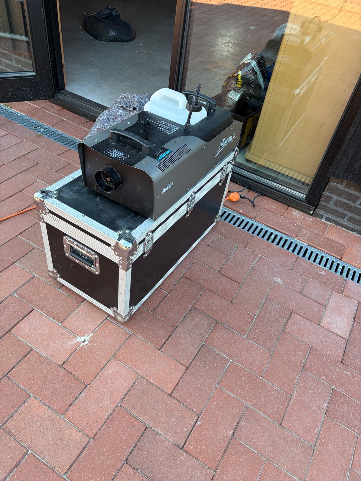 Antari Z-1500 Series II Rookmachine met flightcase, Ophalen of Verzenden, Zo goed als nieuw, Rookmachine
