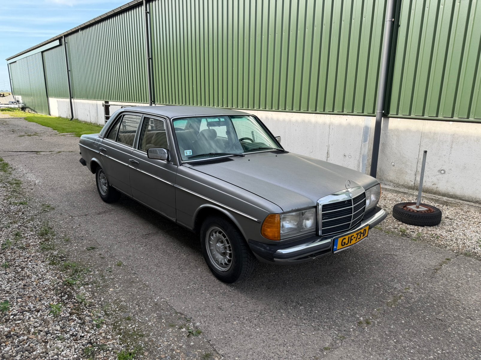Mercedes-Benz W123 | Diesel | Belastingvrij | Roestvrij, Auto's, Mercedes-Benz, Bedrijf, 200-Serie, Diesel, Sedan, Geïmporteerd