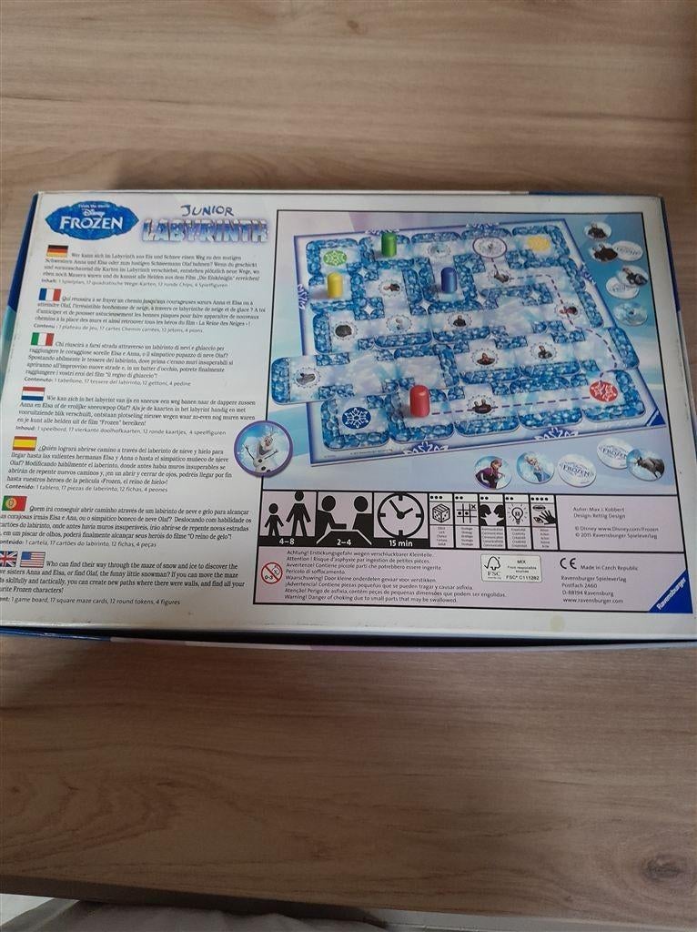 Disney Frozen - doolhof - s4456, Hobby en Vrije tijd, Gezelschapsspellen | Bordspellen, Verzenden, Zo goed als nieuw