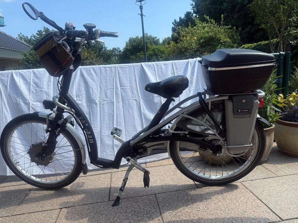 Van raam balance, Fietsen en Brommers, Elektrische fietsen, Zo goed als nieuw, 47 tot 51 cm, 30 tot 50 km per accu, Ophalen
