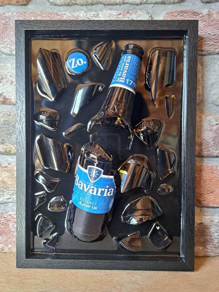 Bavaria flesje verwerkt in een lijst met Epoxy, Ophalen of Verzenden, Nieuw, Minder dan 50 cm