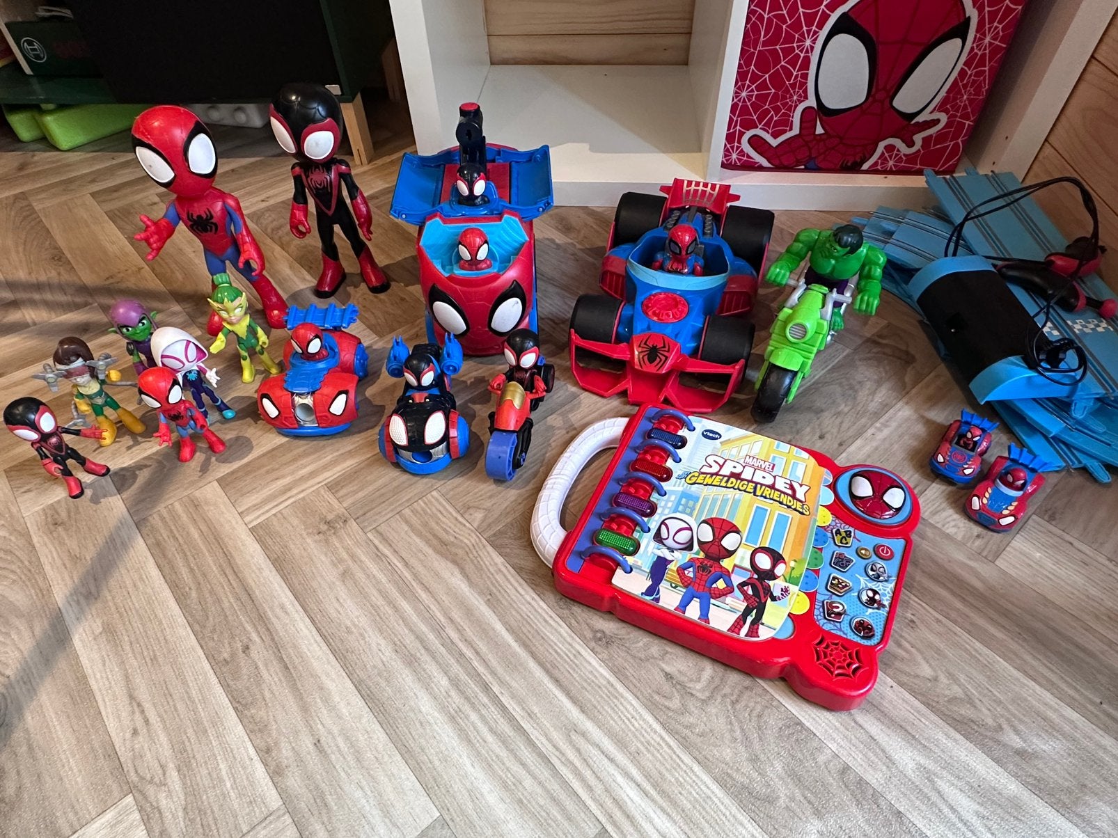 Spidey speelgoed, Ophalen of Verzenden, Zo goed als nieuw