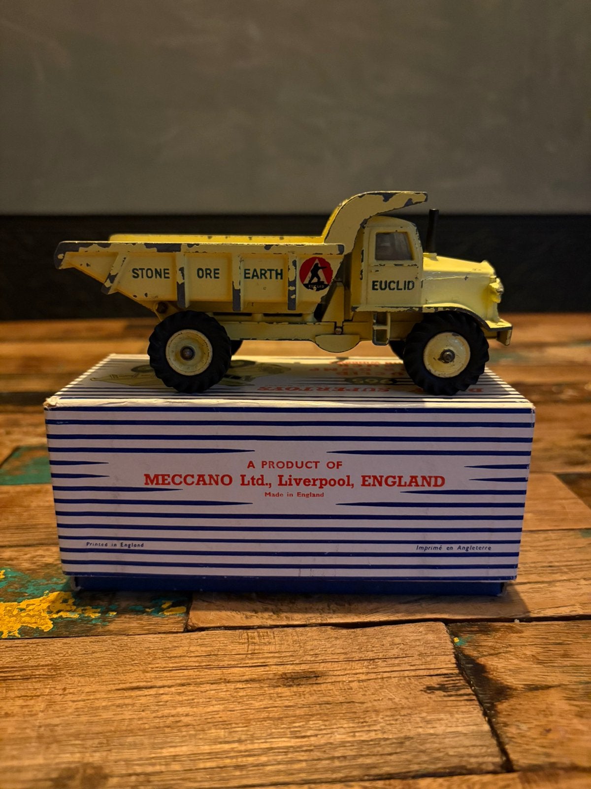 Dinky Supertoys 965 Euclid Rear Dump Truck originele doos, Hobby en Vrije tijd, Modelauto's | 1:43, Ophalen of Verzenden, Zo goed als nieuw