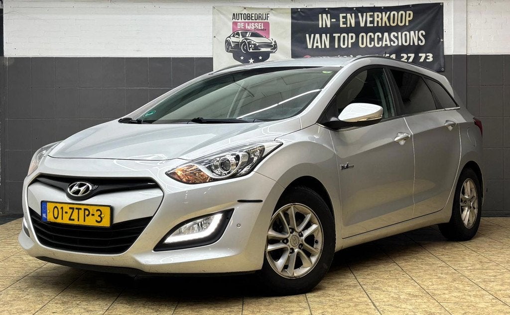 Hyundai I30 Wagon 1.6 CRDi Business Edition/ Nieuwe Staat/NW, Auto's, Hyundai, Voorwielaandrijving, Euro 5, Stof, Gebruikt
