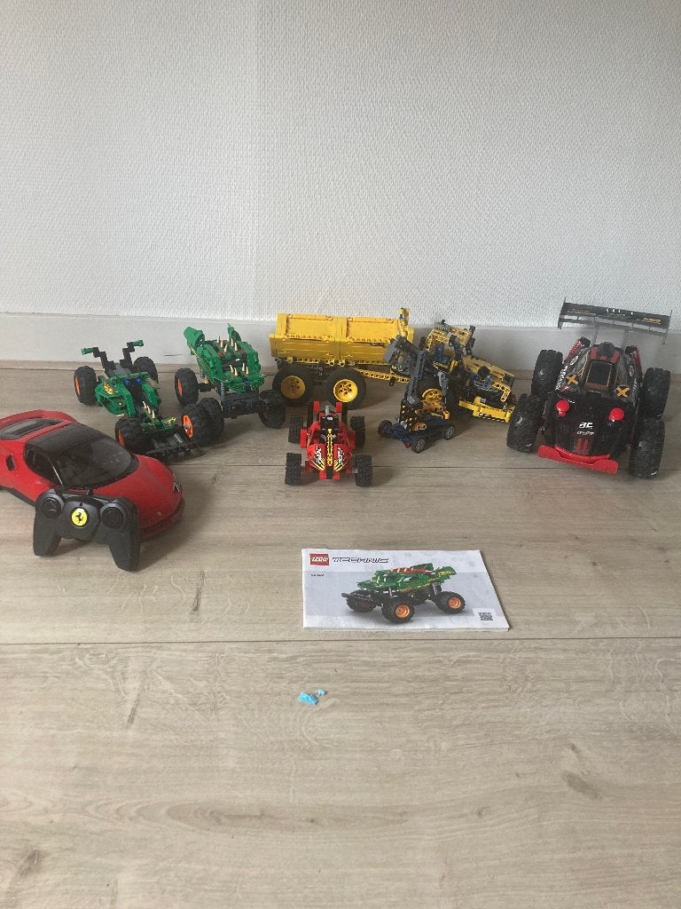 Technische lego, bestuurbare auto, Ophalen, Zo goed als nieuw