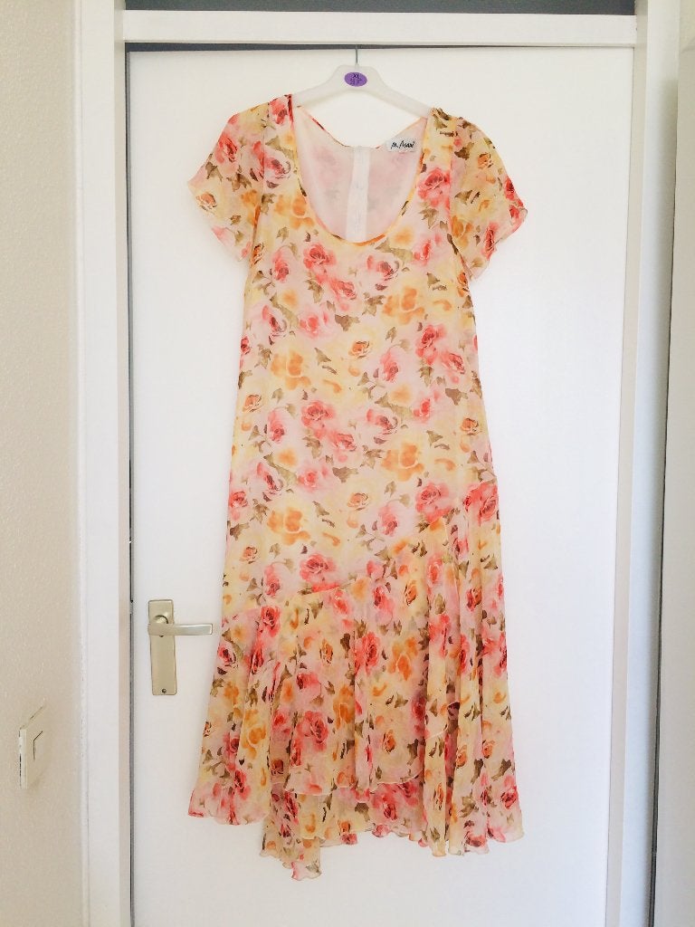Jurk met Bloemen, Kleding | Dames, Jurken, Meerkleurig, Maat 42/44 (L), Ophalen of Verzenden, Zo goed als nieuw