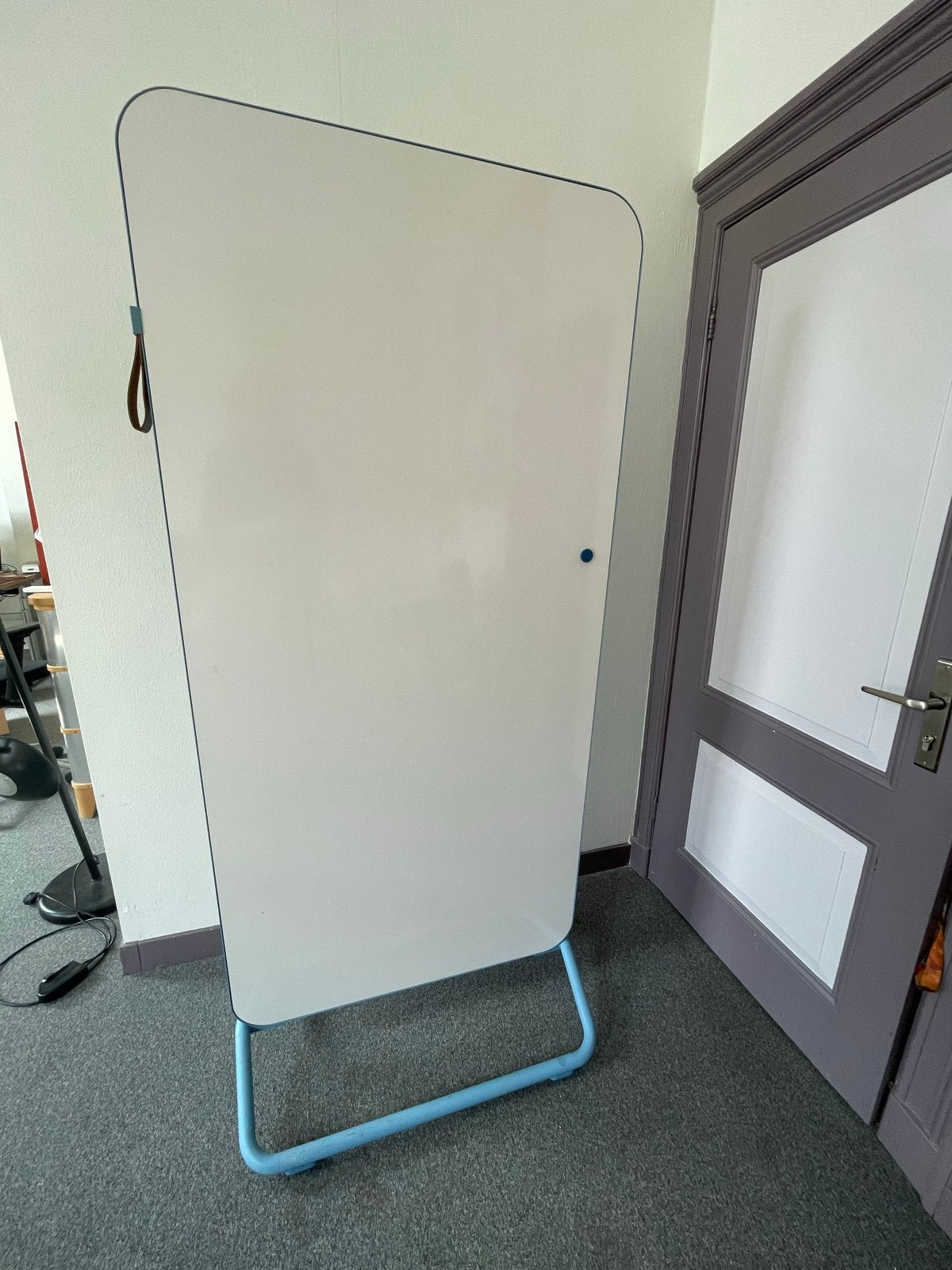 Verrijdbaar magnetisch whiteboard/prikbord (192x89 cm), Ophalen, Gebruikt, Meubel