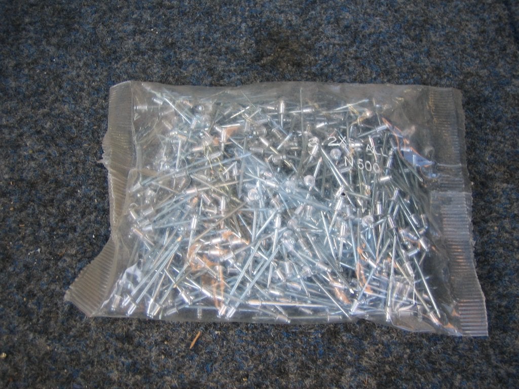 nieuw popnagels 500 stuks 3,2x6mm, Doe-het-zelf en Verbouw, IJzerwaren en Bevestigingsmiddelen, Ophalen of Verzenden, Nieuw, Minder dan 50 mm