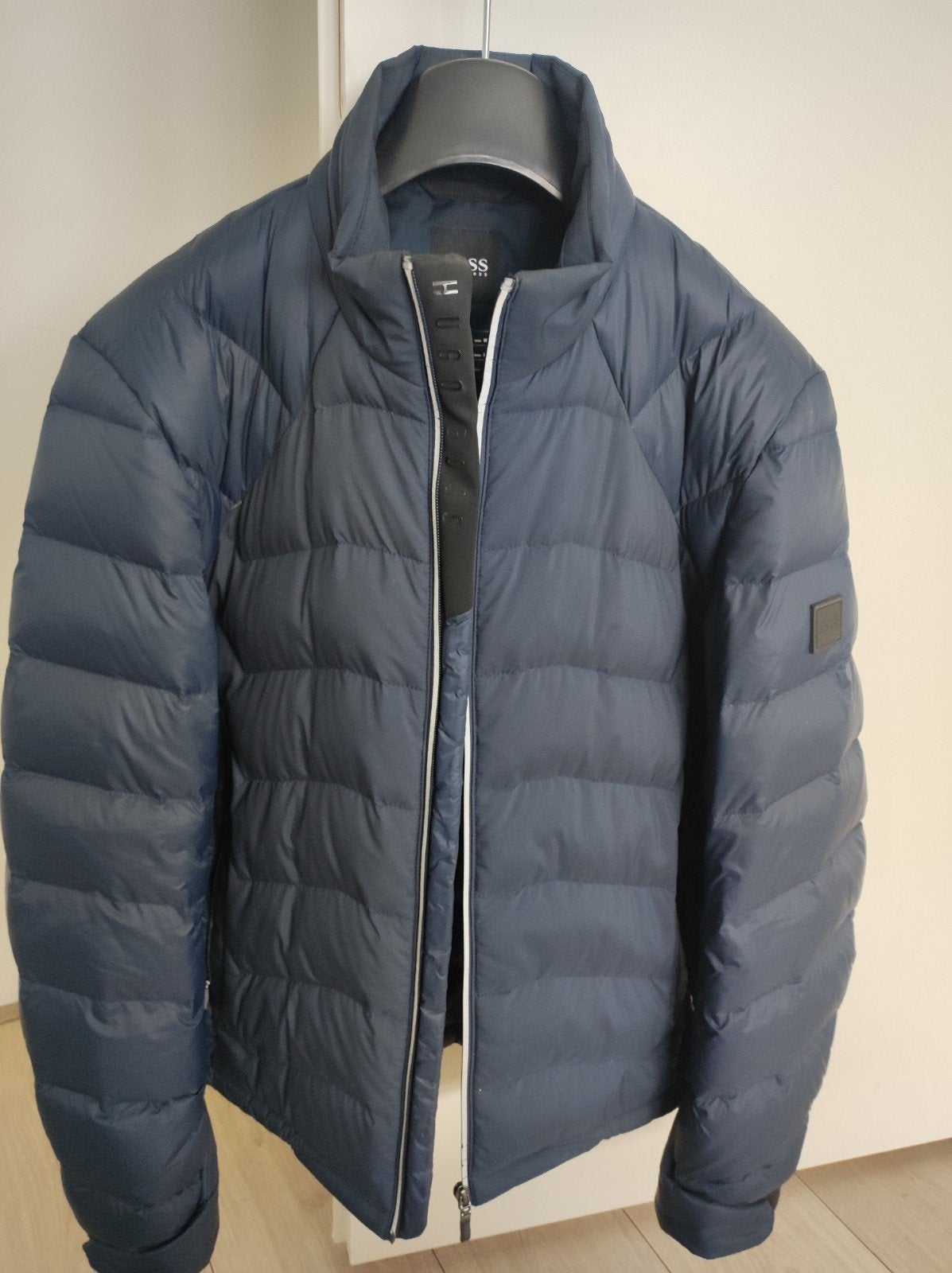 Boss Sarito Winterjas - Navy/zilver, Ophalen of Verzenden, Zo goed als nieuw, Boss Hugo Boss, Maat 48/50 (M)